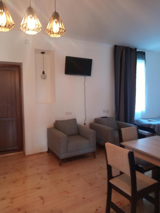 Guesthouse Data Mestia Zewnętrze zdjęcie